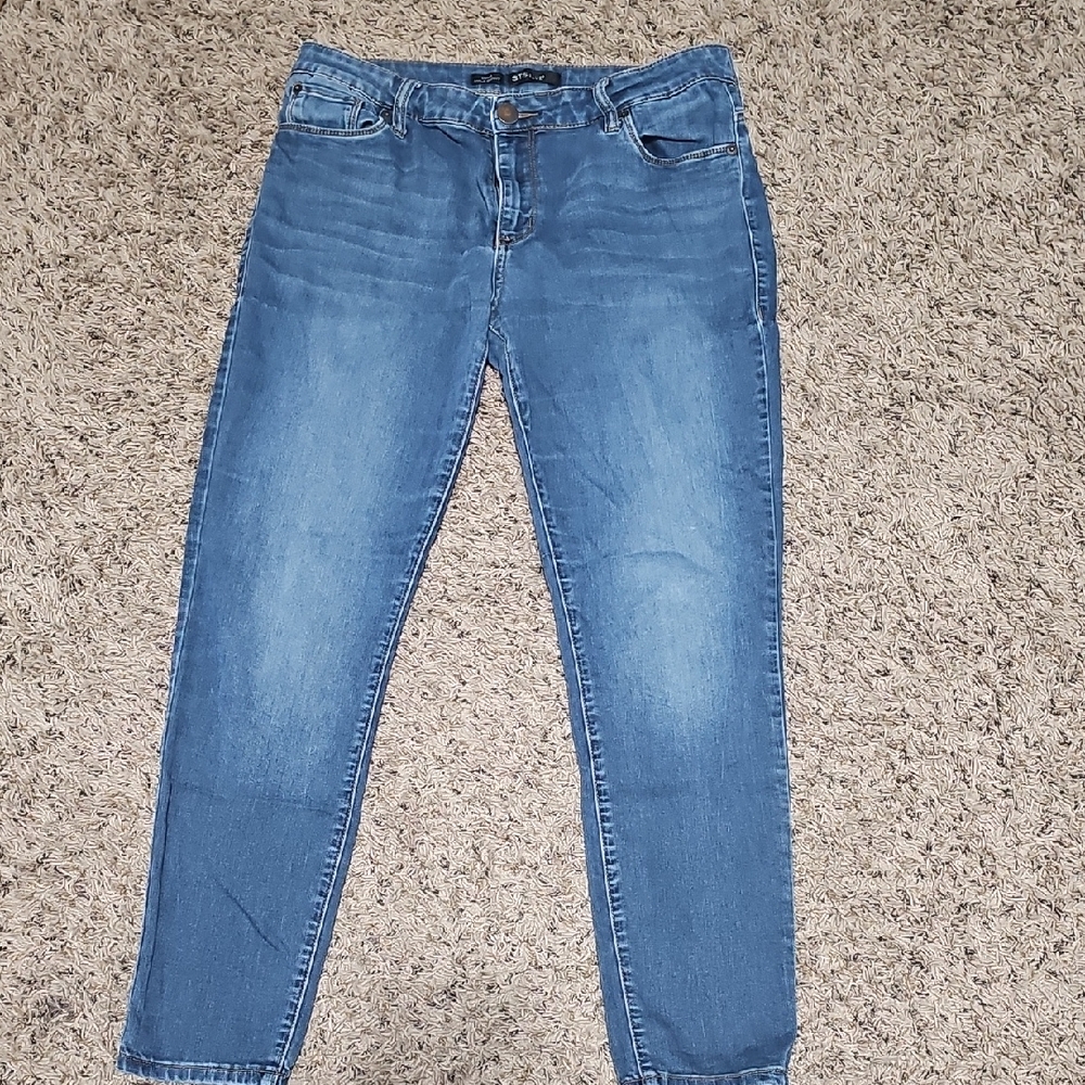 STS Blue Women's Skinny Jeans in Light Blue